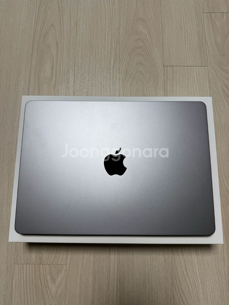 맥북에어 M3 13인치 램24 512하드--1