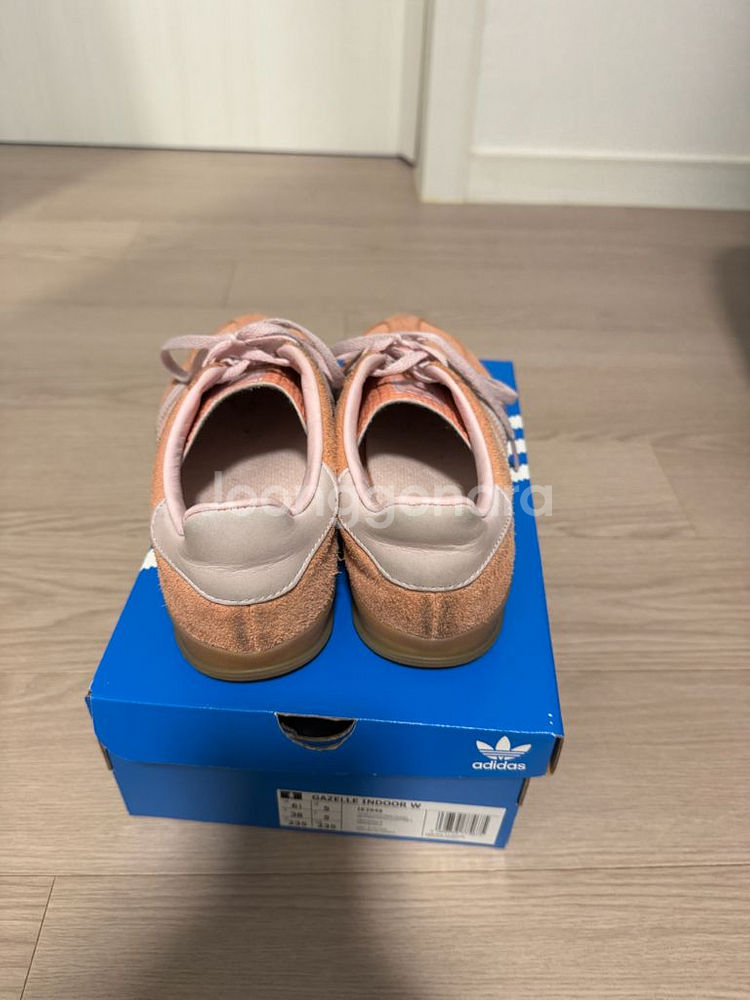 아디다스 가젤 인도어 운동화 핑크 그레이 IE2946--3