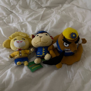 동물의 숲 여울이, 역무원, 도루묵 인형 일괄