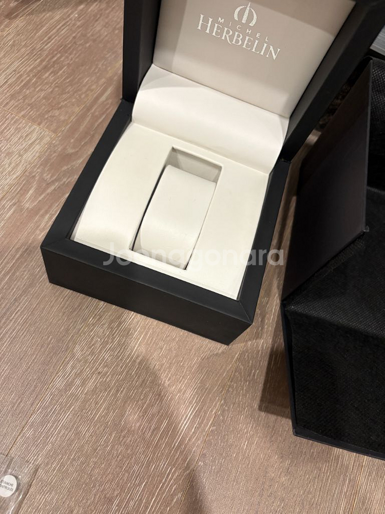 미쉘에블랑 17438/08 가죽시계--5