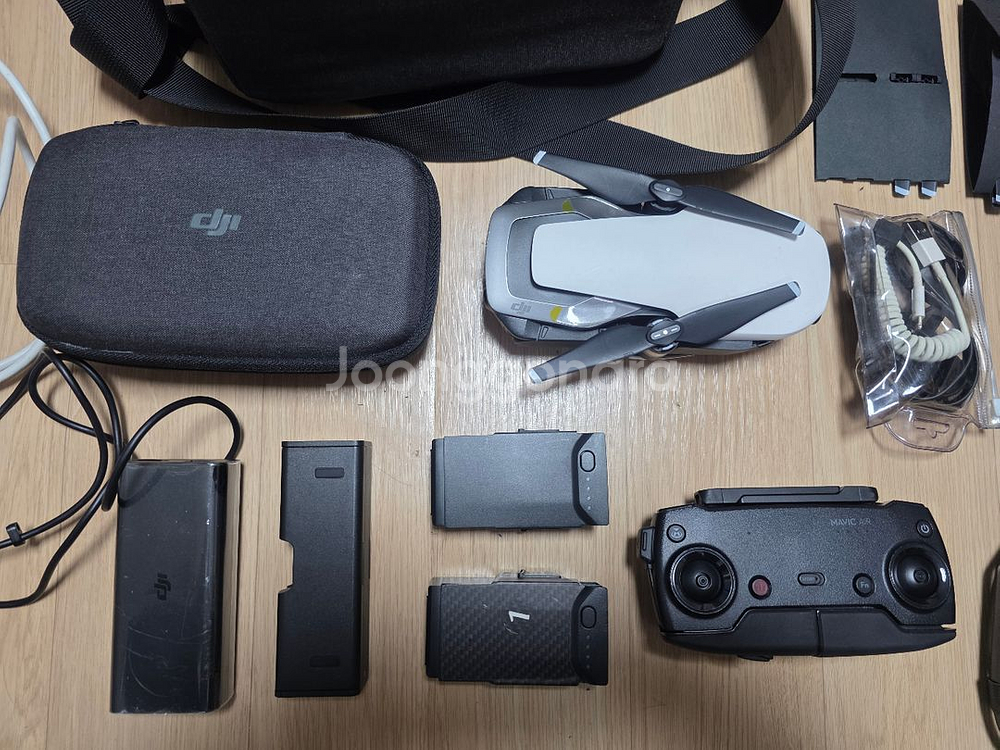 DJI 매빅 에어1 드론 부품용--1