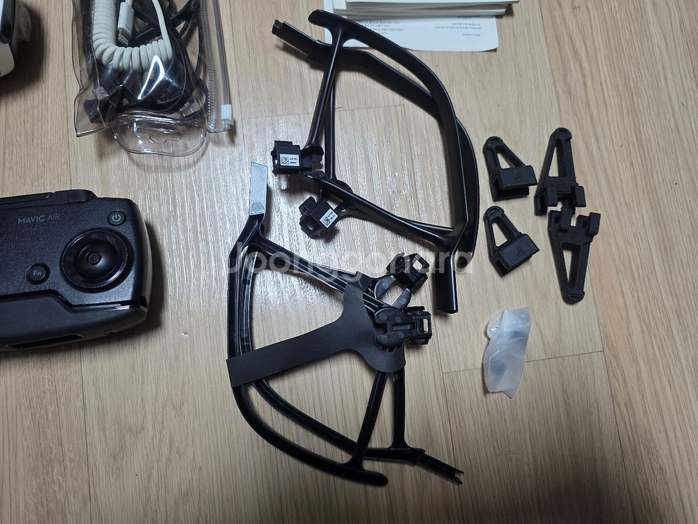 DJI 매빅 에어1 드론 부품용--3
