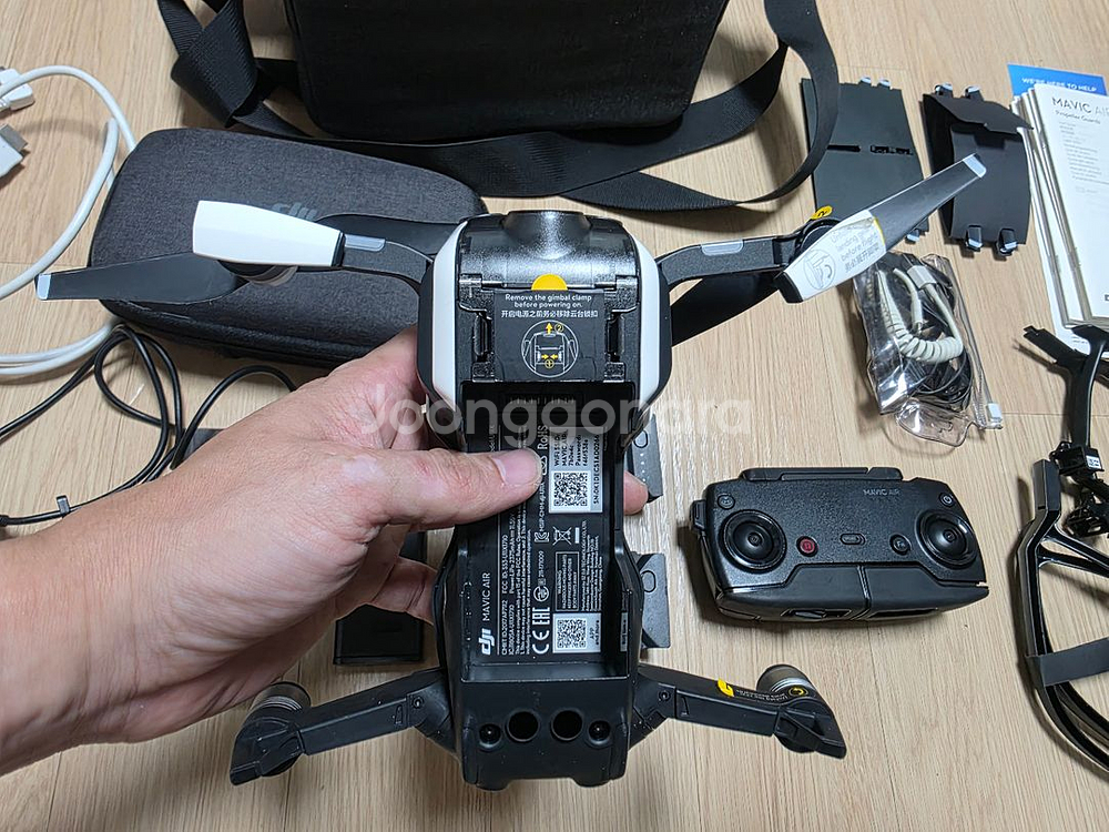 DJI 매빅 에어1 드론 부품용--8