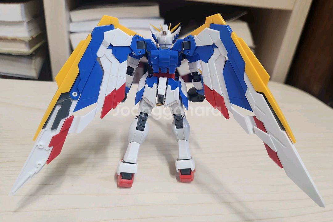 무료배송 RG윙건담EW 가조립 팝니다.--1