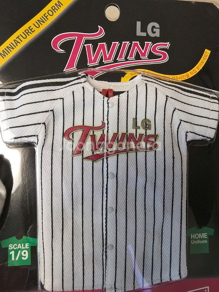 (새상품)엘지트윈스 미니어쳐 유니폼 미니폼 51 봉중근--2