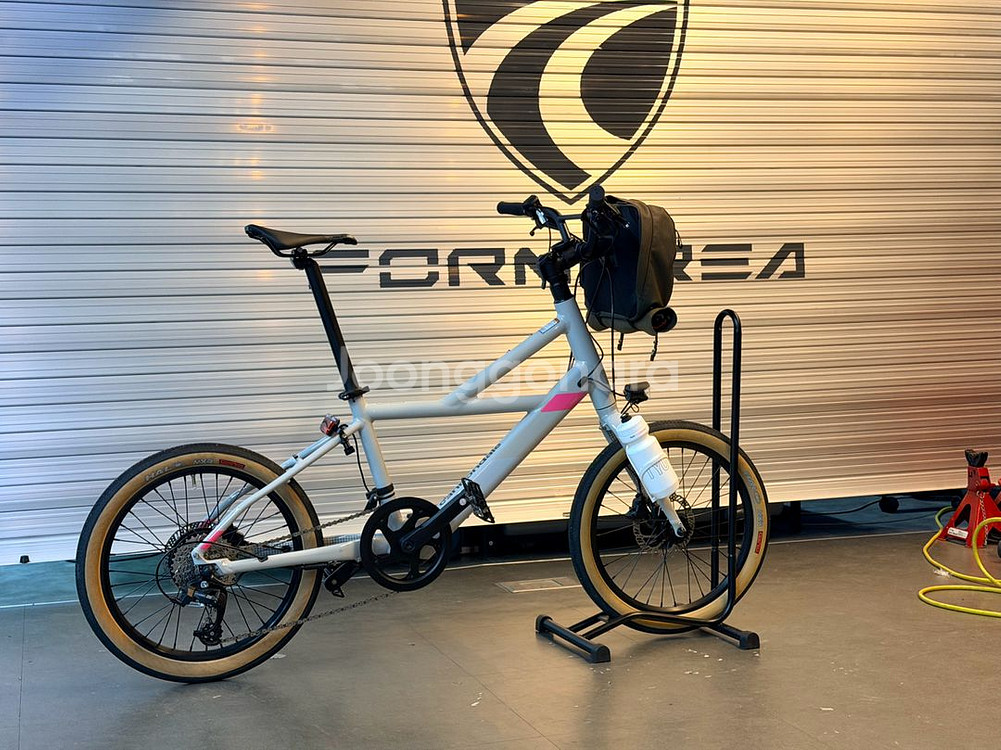 캐논데일 컴팩트네오 화이트 전기자전거--0