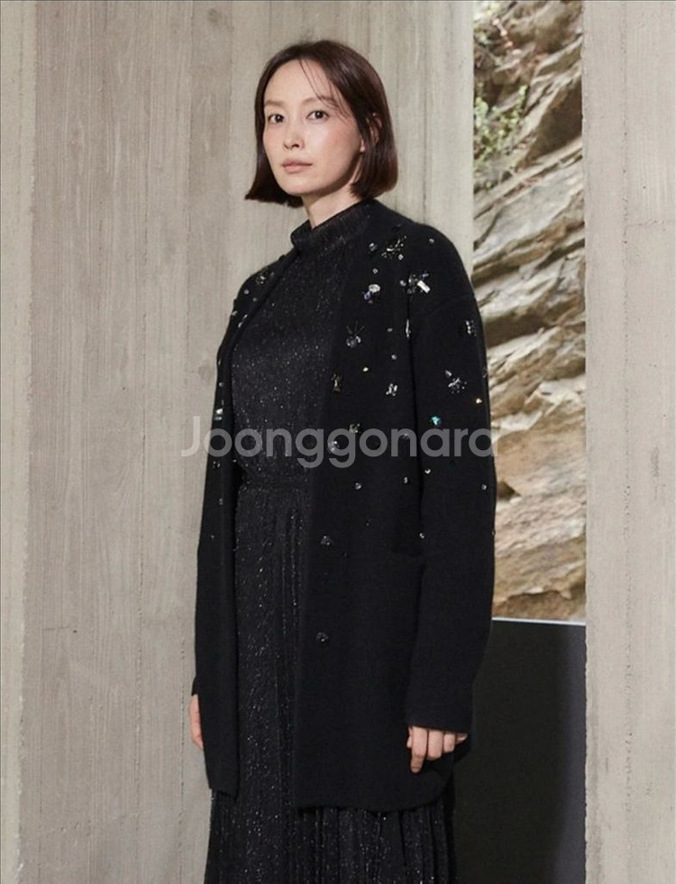 [지스튜디오]이나영 캐시미어 100% 니트 가디건 자켓--1