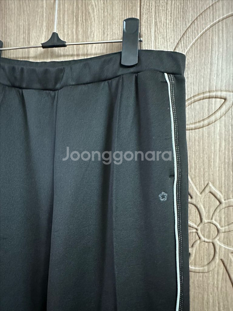 뮬라웨어 실키 트랙 플레어팬츠 운동복 요가복 필라테스복--6