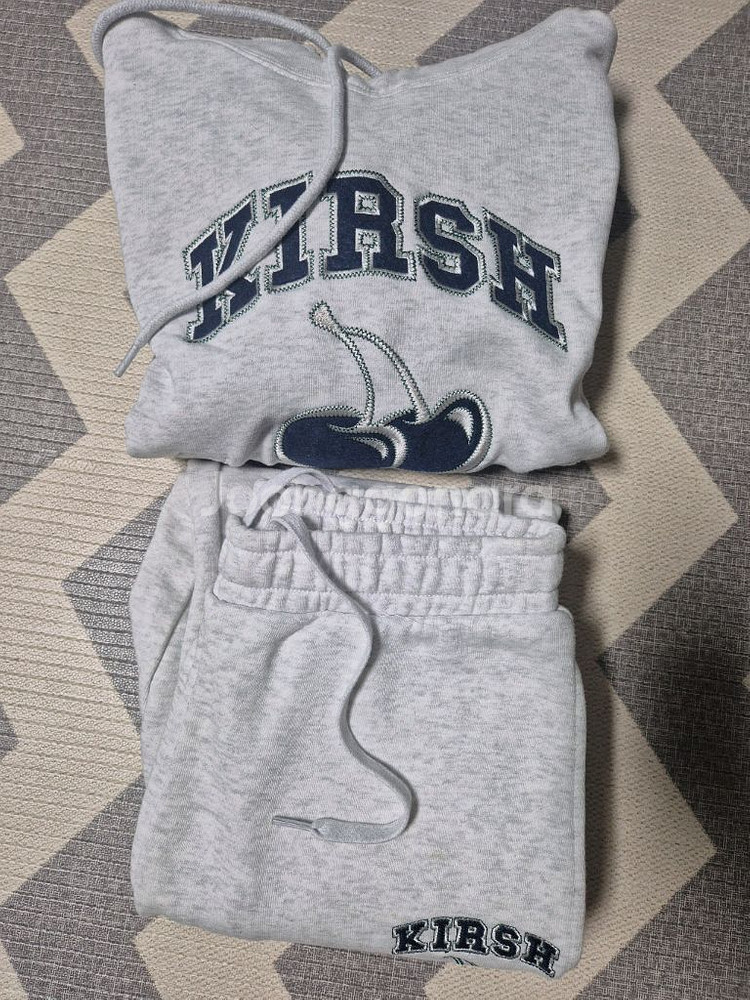 키리시,아디다스,브라운브레스 등 여아옷 일괄 160--8