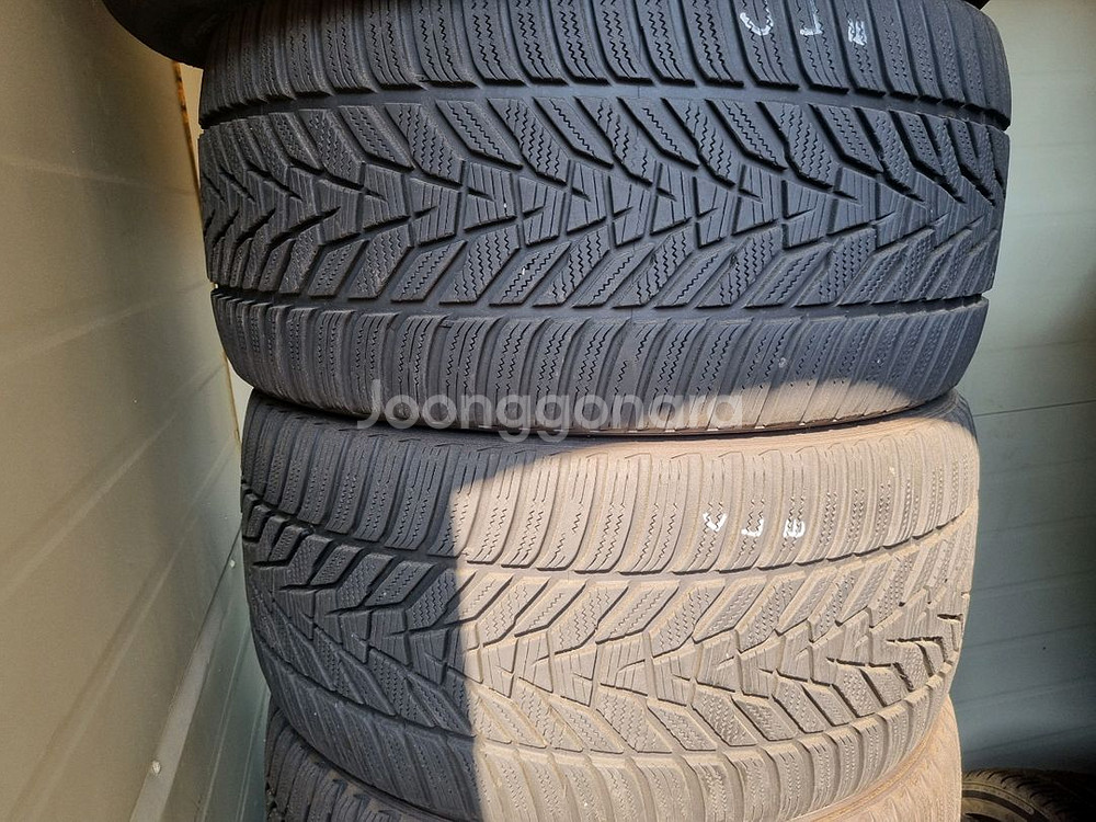 윈터아이셉트에보3 245 40 19 275 35 19--1