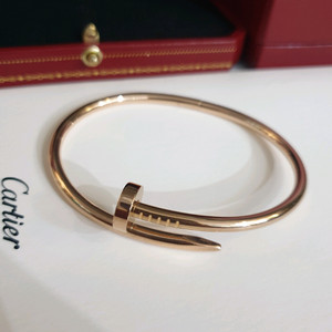 까르띠에 정품 저스트앵끌루 클래식 핑크골드 팔찌