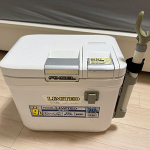 시마노 픽셀리미티드 90HF 아이스박스