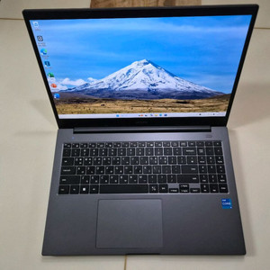 최상급)삼성 노트북 플러스2,NT551XDA