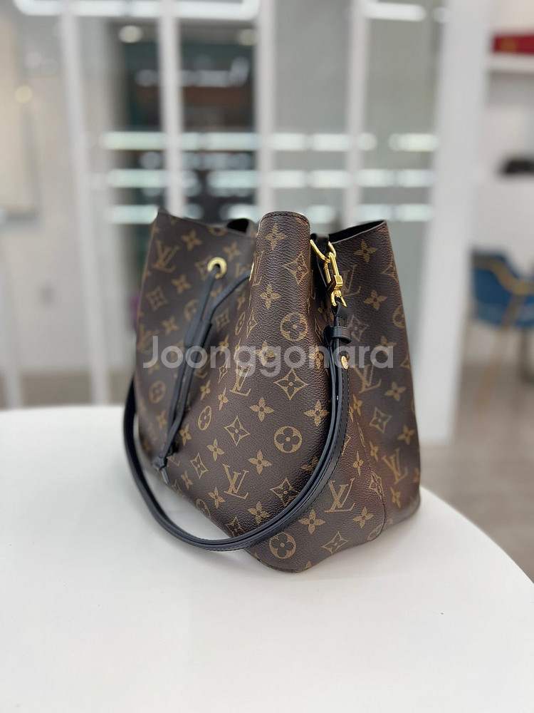 [중고명품 럭스올 울산점]루이비통 네오노에 MM 버킷백--1