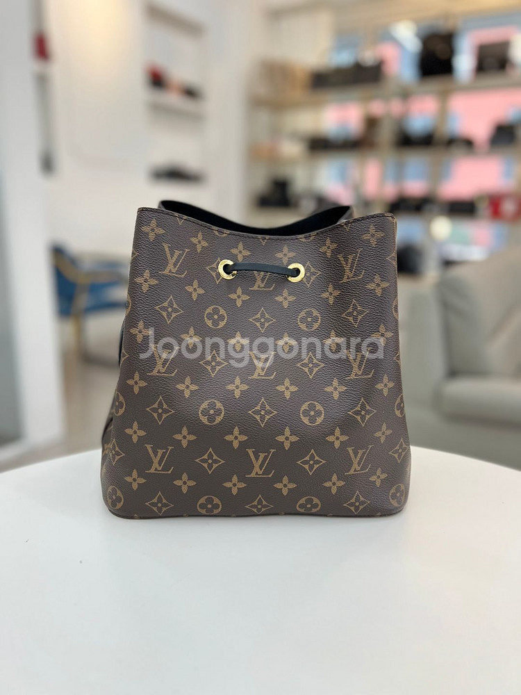 [중고명품 럭스올 울산점]루이비통 네오노에 MM 버킷백--2