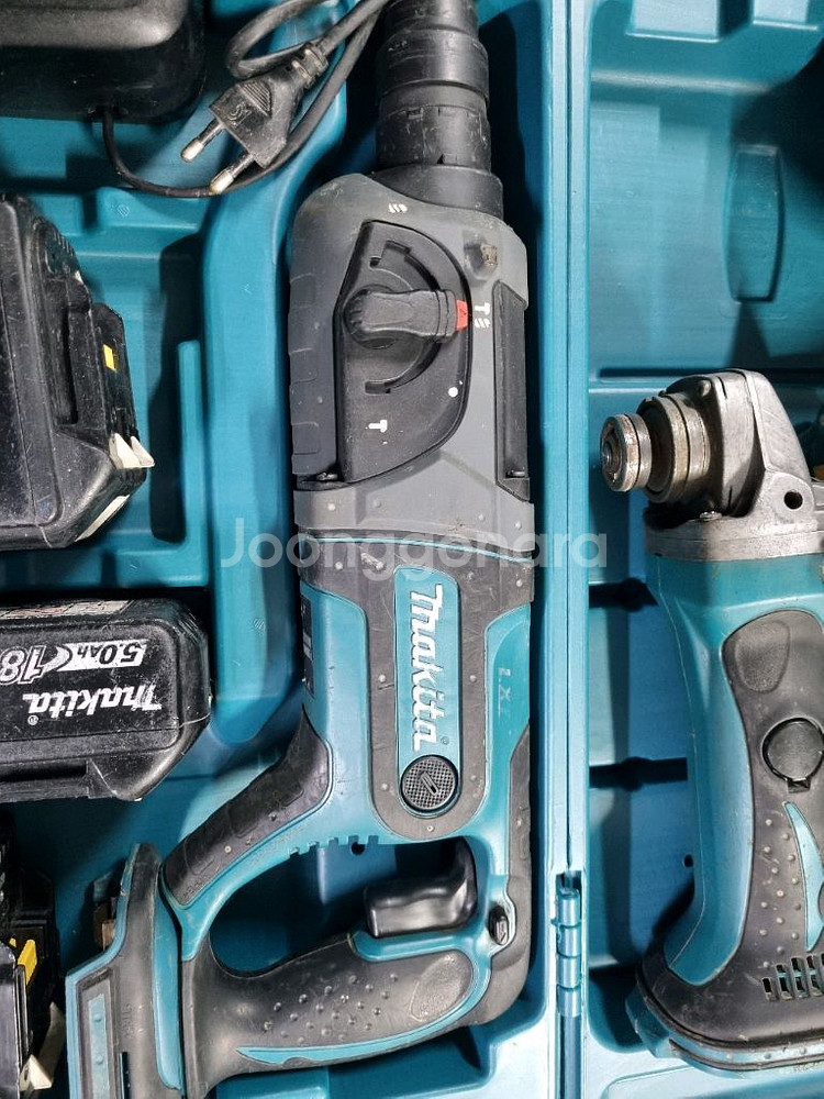 마끼다 18v 충전공구 일괄판매--1