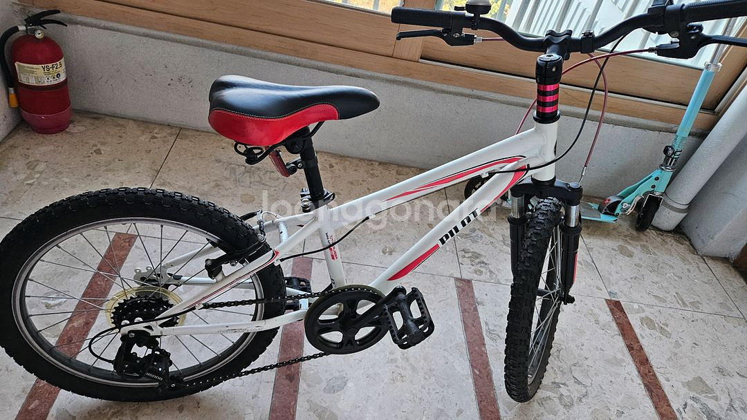 알톤 20인치 자전거 팝니다--0