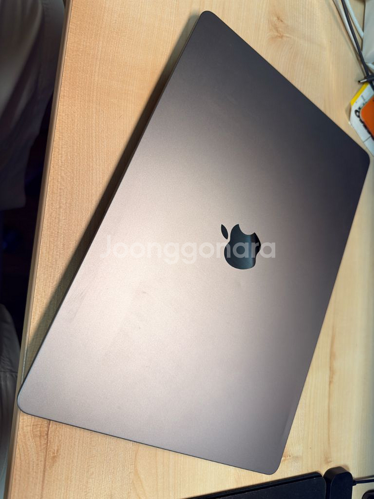 맥북 에어 15 M3 스페이스 그레이 16GB 256--2