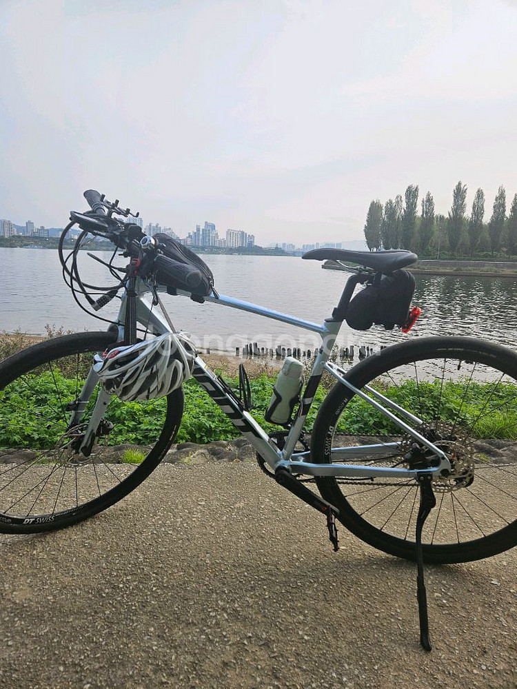 2025 자이언트패스트로드 ar2 M사이즈판매--2