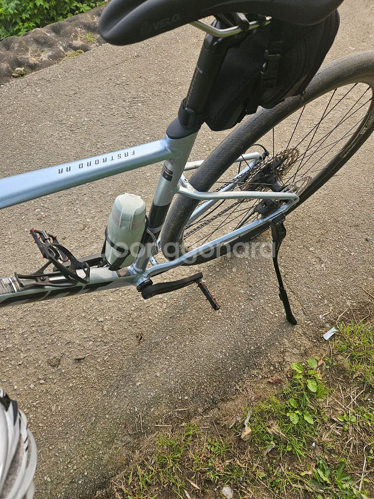 2025 자이언트패스트로드 ar2 M사이즈판매--3