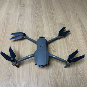 DJI 매빅2 줌 드론 팝니다.
