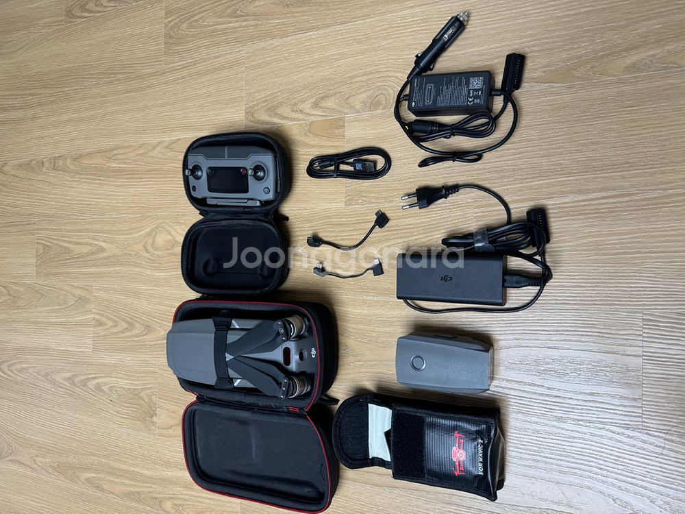 DJI 매빅2 줌 드론 팝니다.--1