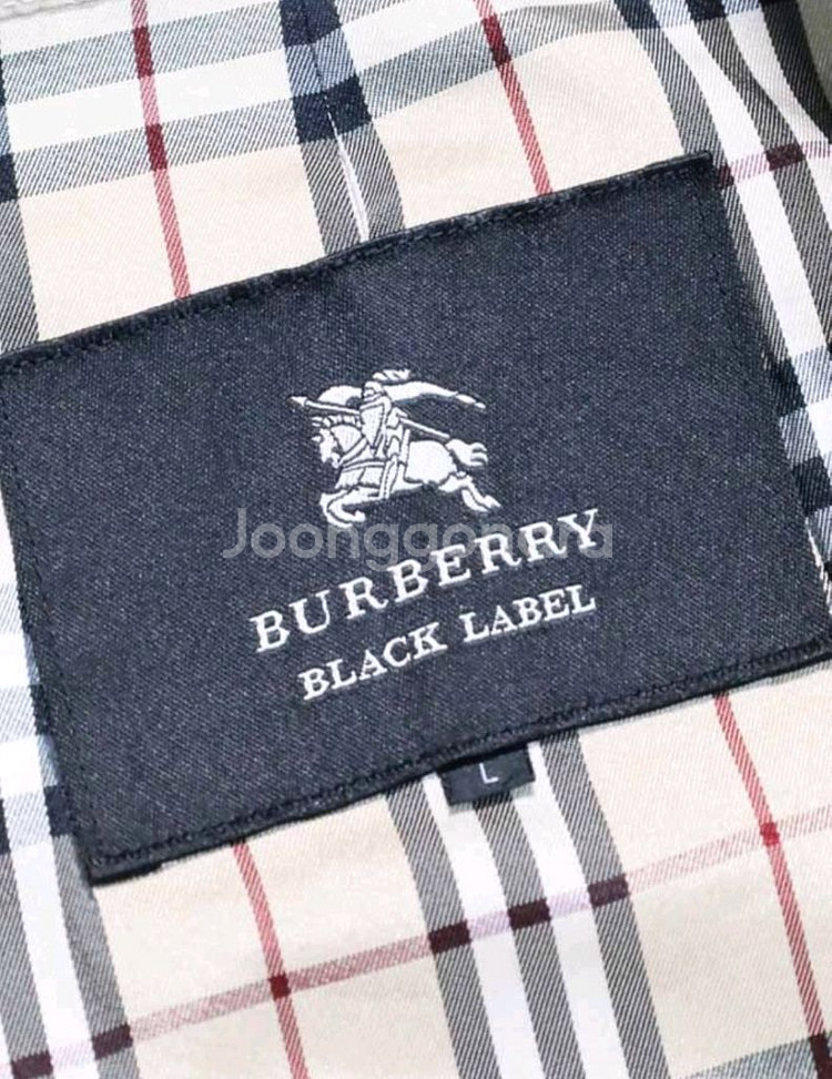 버버리 트렌치코트--5