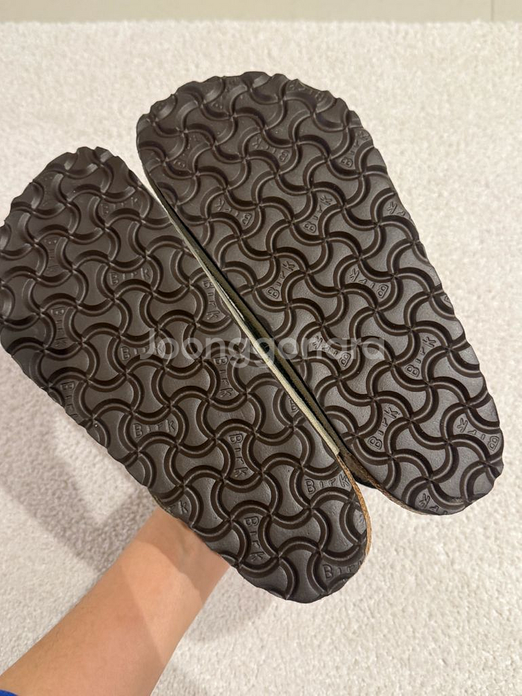 (새상품) 버켄스탁 토키오 스웨이드 토프 240--1