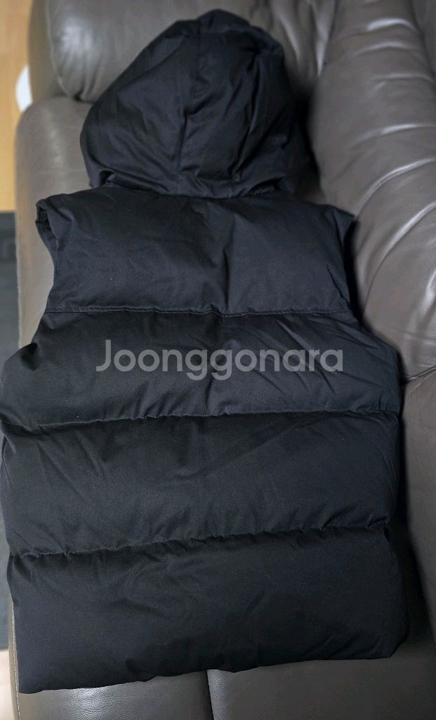 자라 남.녀공용 후드 패딩 조끼 L 블랙--4