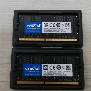 크루셜 ddr4 32gb 2개 합해서 팝니다.