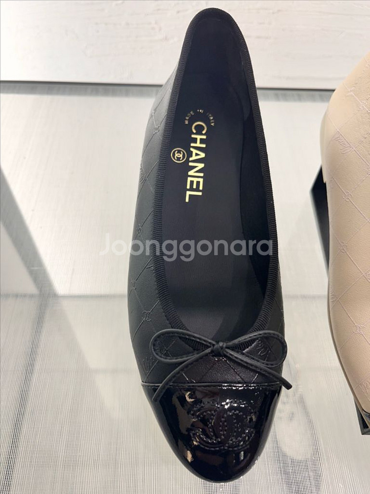 샤넬 플랫 새상품급--2