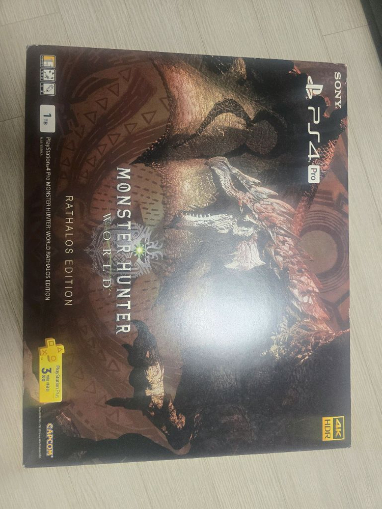 플스4 프로 1TB 리오레우스 한정판 팝니다.--1