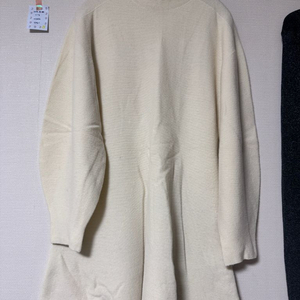 11am 홀가먼트 원피스