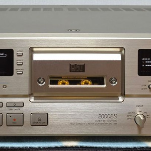 소니 DAT 데크 DTC-2000ES 판매합니다