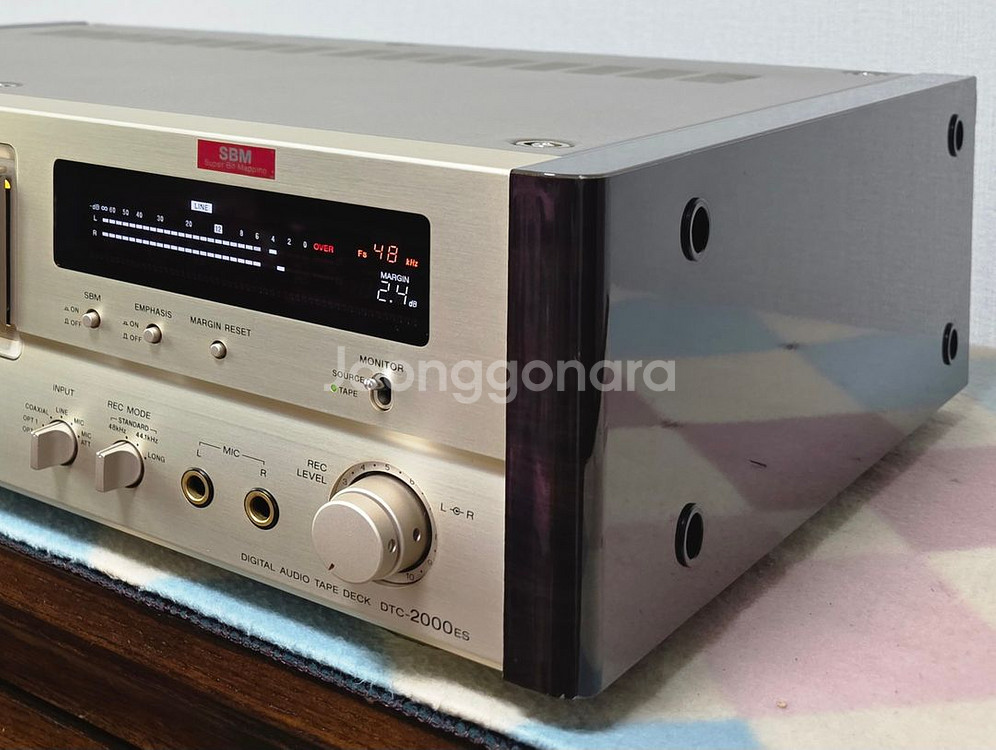 소니 DAT 데크 DTC-2000ES 판매합니다--2