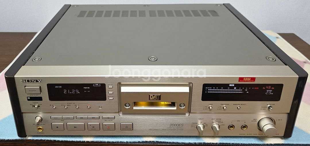 소니 DAT 데크 DTC-2000ES 판매합니다--1