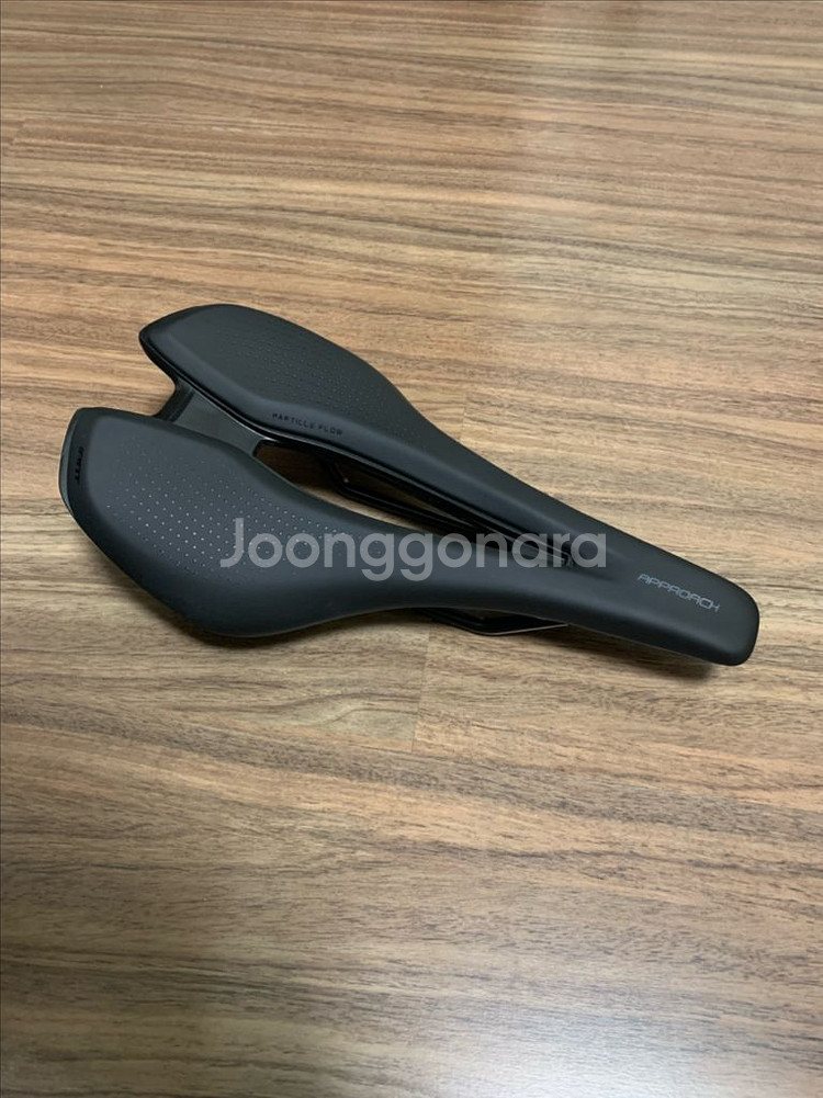 자이언트 어프로치안장--0