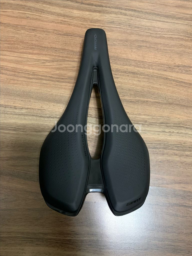 자이언트 어프로치안장--1