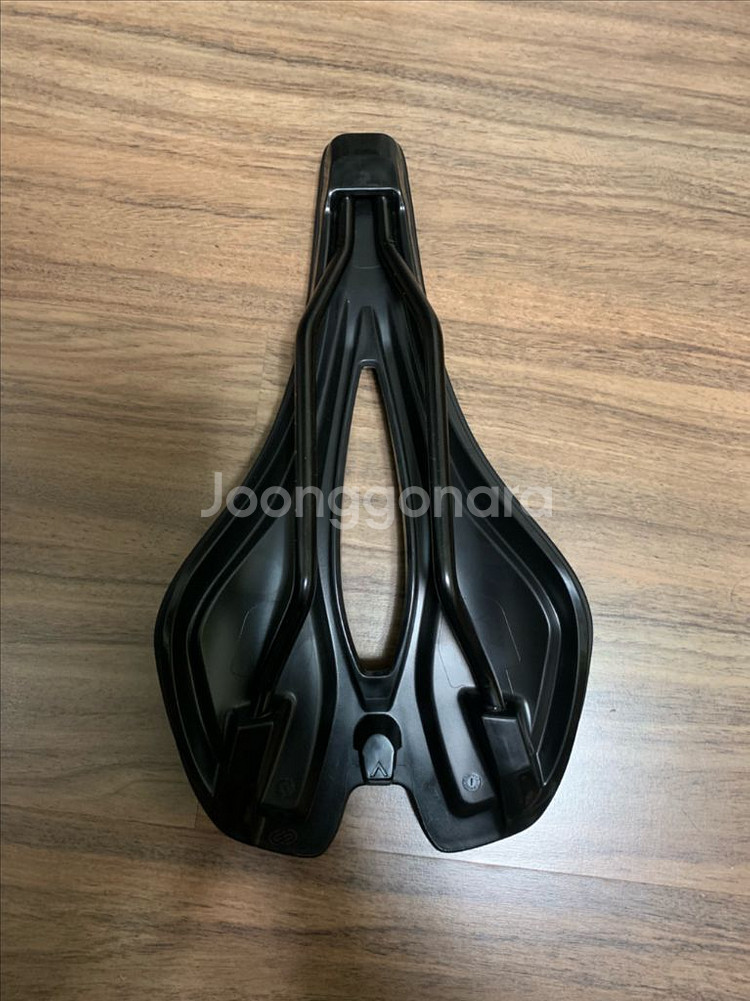 자이언트 어프로치안장--2