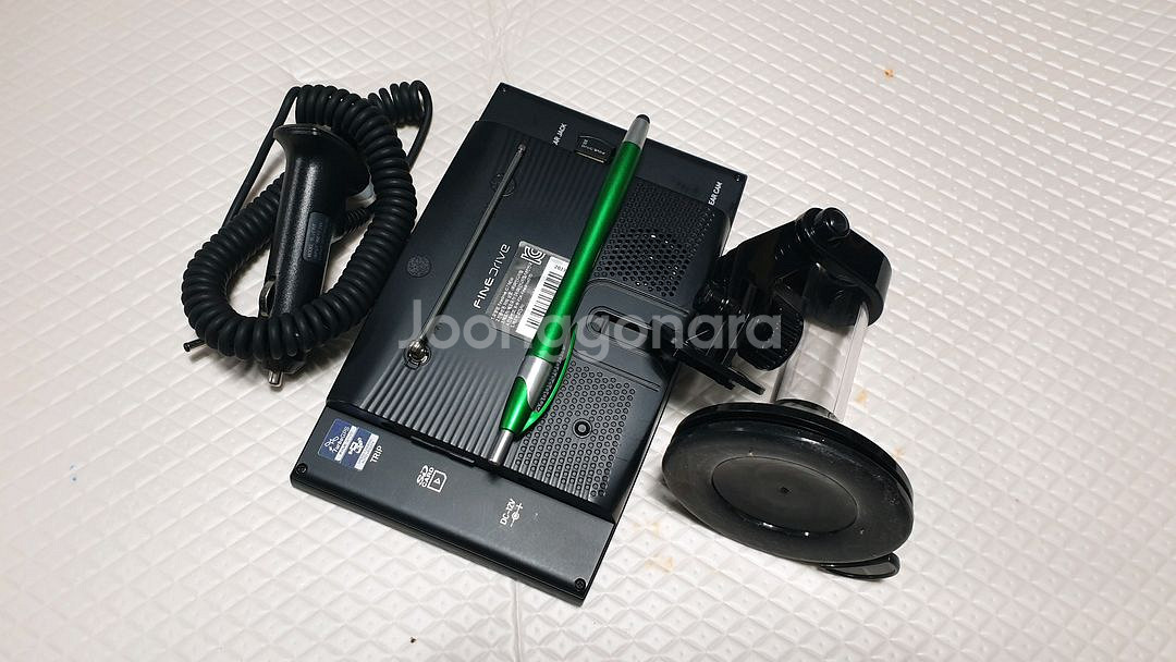 파인드라이브 네비게이션 iQ7뉴--1