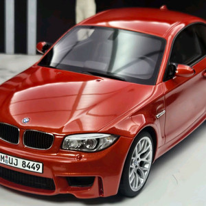 1:18 1m 지티스피릿 오렌지 다이캐스트팝니다.