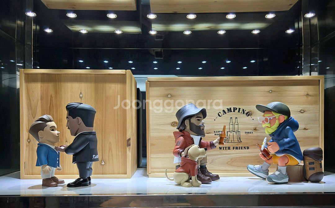 rastamoon.아트토이.작가작품.피규어.라스타문--2