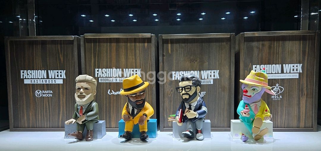 rastamoon.아트토이.작가작품.피규어.라스타문--1