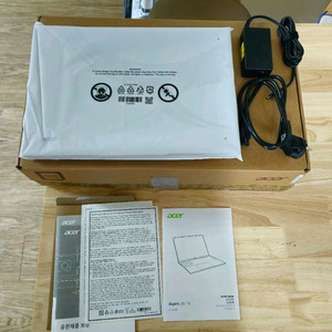 Acer Aspire Lite 16 노트북 새제품입니다