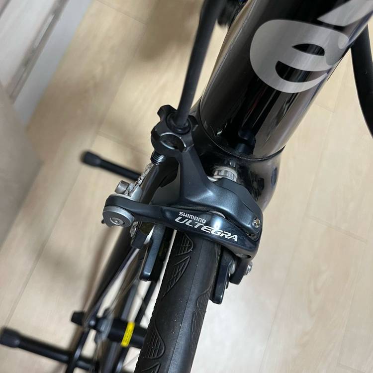 써벨로 R3 울테그라 Di2 전동구동계 로드자전거--4