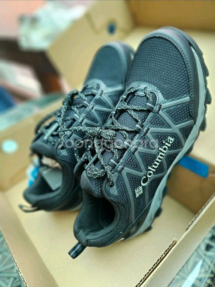 새상품 콜롬비아 등산화--1