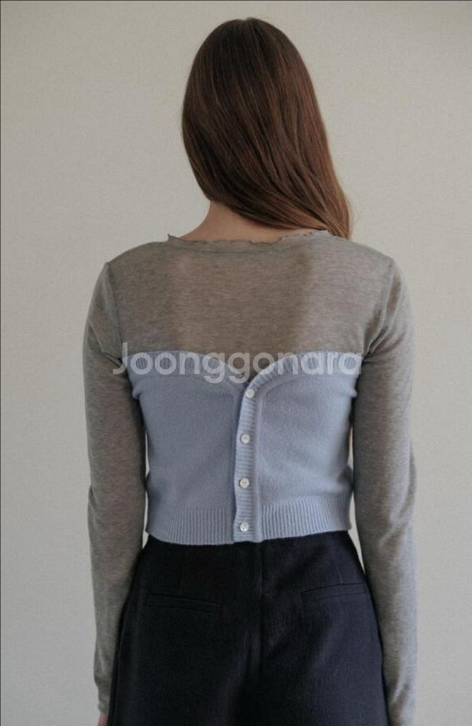 새제품 Tannat 타낫 버튼 니트탑 스카이블루 50%--1