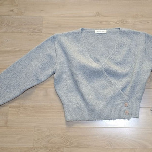 BURU N JUDY 랩 가디건 (M)- 사이즈는 FR