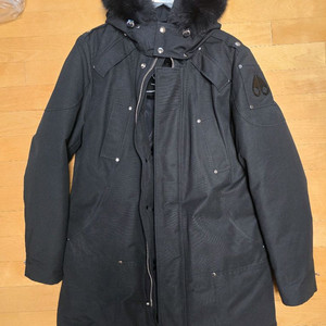 무스너클 패딩 팝니다.(검정무광)