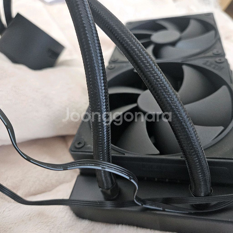 nzxt kraken크라켄 240 plus v2--2